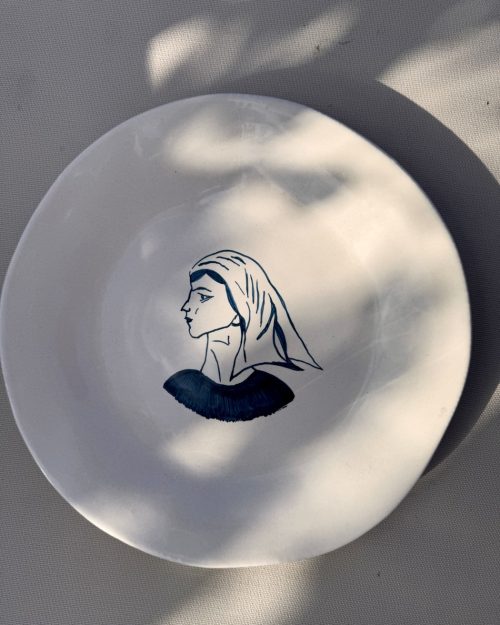 Piatto piccolo con Figura